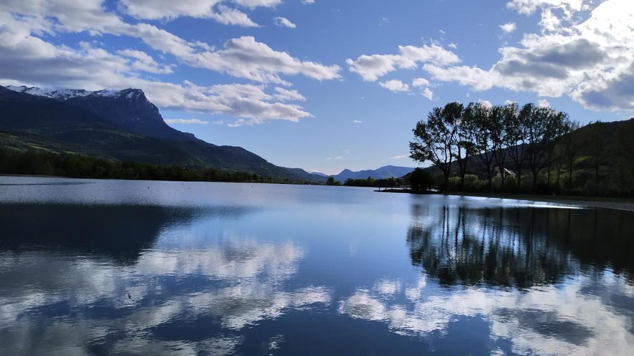 Appartement Agreable A Deux Pas Du Plan D'Eau Embrun Kültér fotó